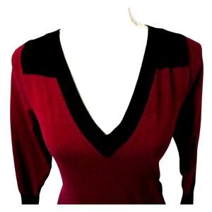 Attention Women's 3/4 Sleeve Burgundy Lightweight Sweater Size Large